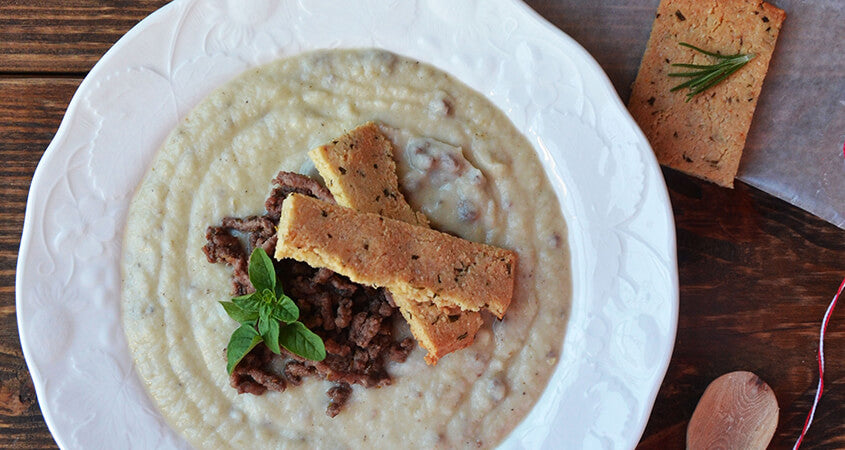 CREAMY CAULIFLOWER SOUP WITH ROSEMARY CRACKERS