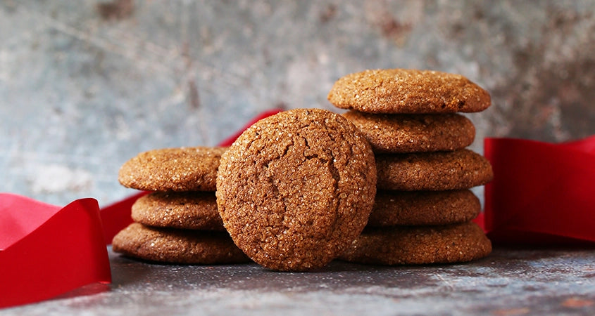 GINGERBREAD MOLASSES COOKIES