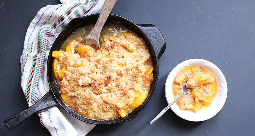 SKILLET PEACH COBBLER